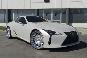 Lexus LC500 on Forgiato Wheels (TEC 3.4) 2017 года